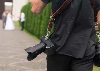 Seyahat Fotoğrafçılığında Kullanılan Makine ve Lensler