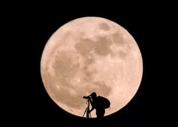 Ay Fotoğrafı Nasıl Çekilir?