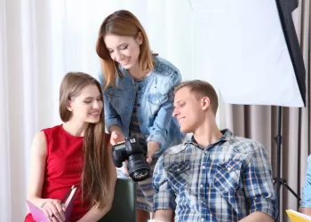 Fotoğraf Eğitmeni Kimdir? Nasıl Olmalıdır?