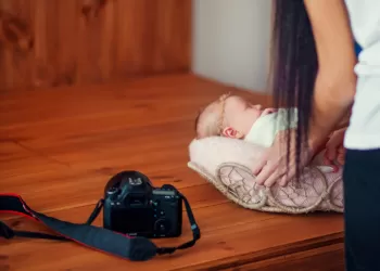 Doğum Fotoğrafçılığı İçin Hangi Lens Kullanılmalı?