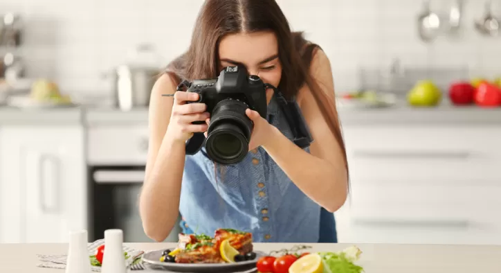 Yemek Fotoğrafçılığı Kursu Fiyatları – Erken Kayıtta %50 İndirim